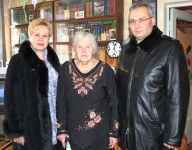 900 легендарных дней…